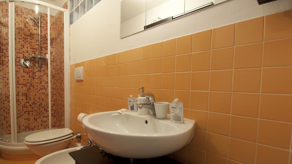 Italianway-Forcella Apartment Милано Екстериор снимка