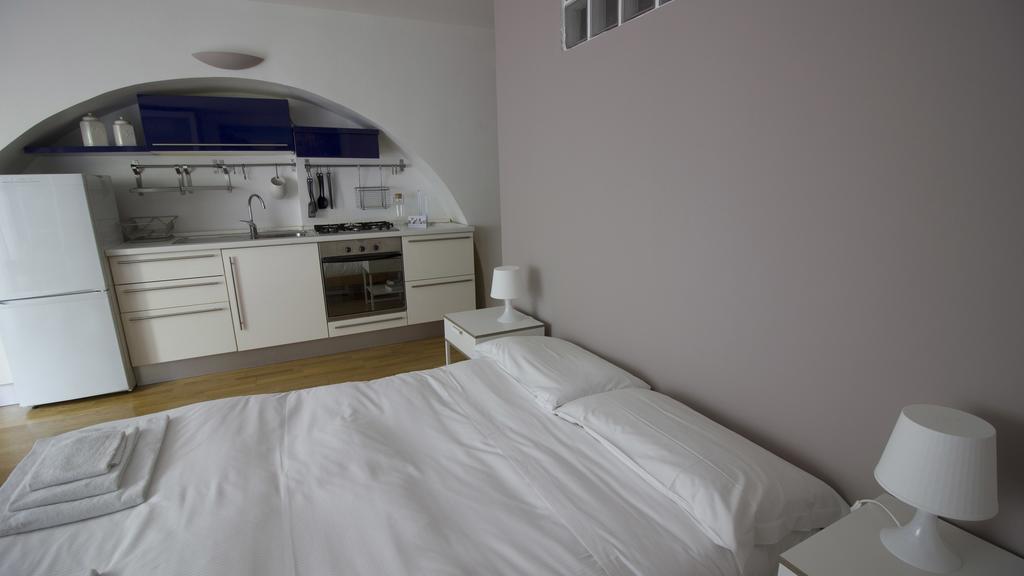 Italianway-Forcella Apartment Милано Екстериор снимка